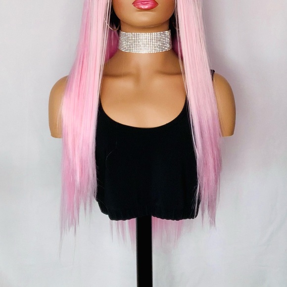 28” Ombre Bubble Gum Pink 13x2.5 Lace Front Synthetic Wig - Picture 2 of 10